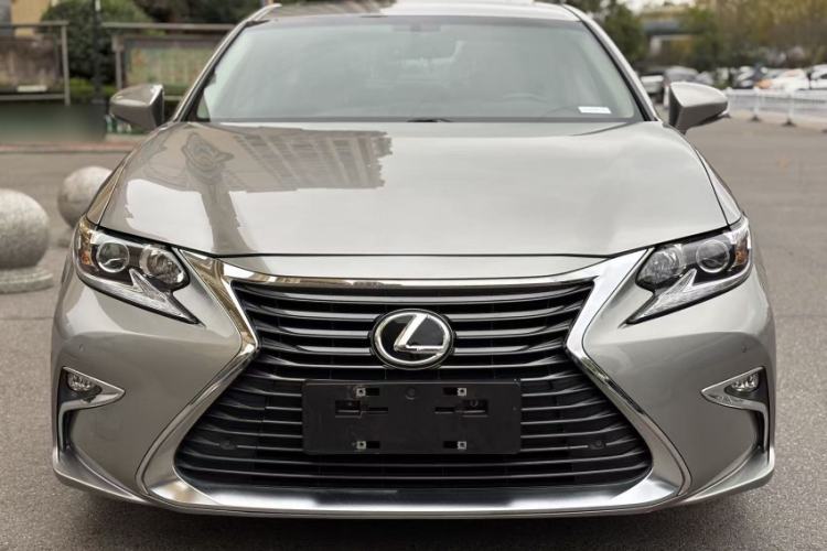 Used Lexus ES 2015 200 Elite Edition
