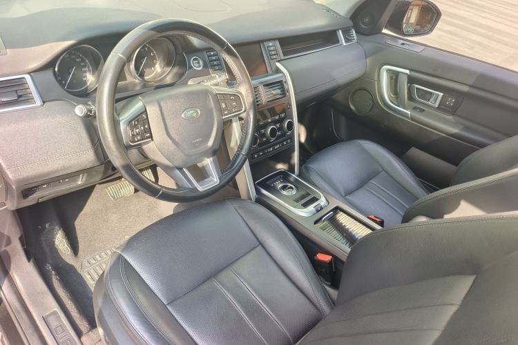 Used Land Rover Discovery Sport 2018 240 PS HSE Version
