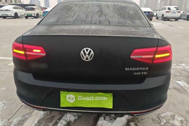 Used Volkswagen Magotan 2017 330TSI DSG Luxury Model
