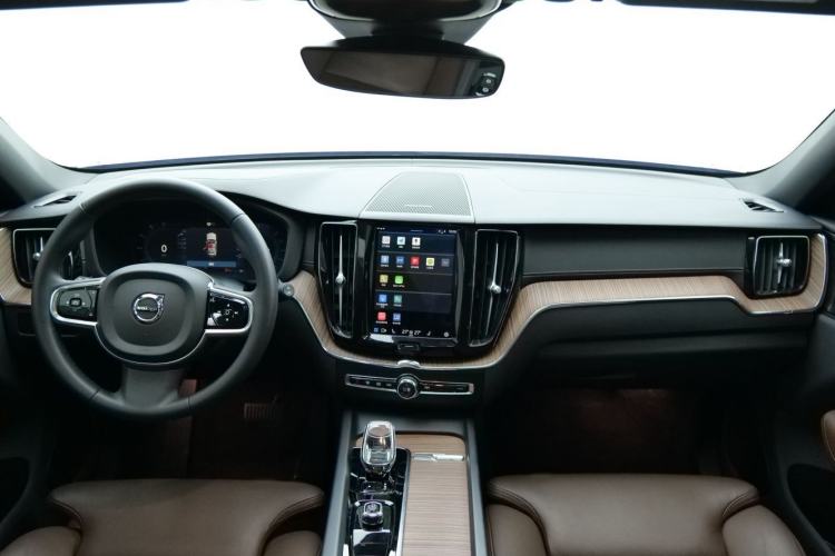 Used Volvo XC60 2023 B5 4x4 Zhiya Luxury Edition
