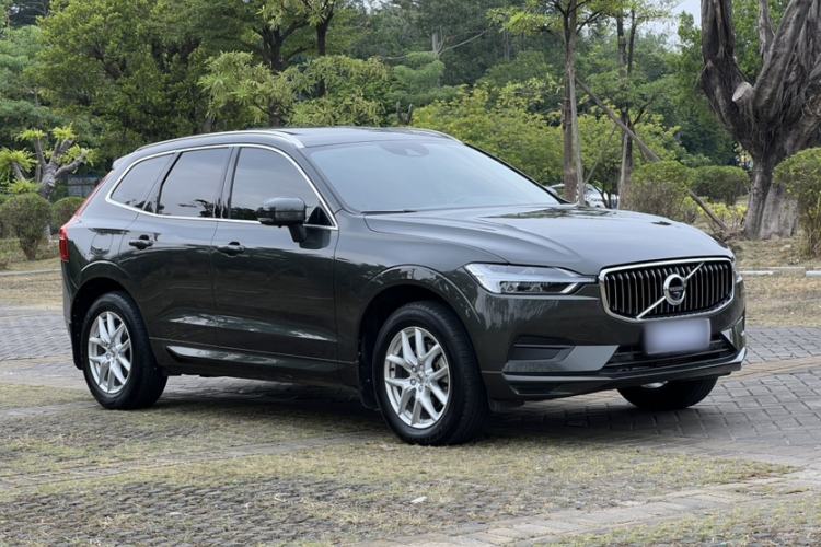 Used Volvo XC60 2018 T5 4x4 Zhiyi Edition