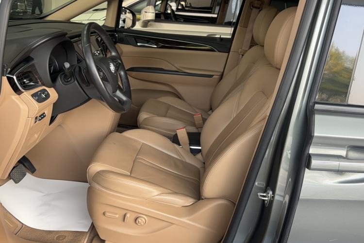 Used Buick GL8 2017 ES 28T Flagship Model China V Standard
