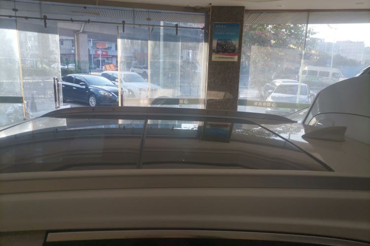 Used Cadillac XT4 2018 28T Two-Wheel Drive Leading Sport Model
