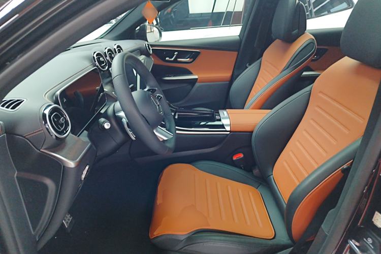 Used Mercedes-Benz GLC Coupe 2025-Year Restyled GLC 260 4MATIC Coupe SUV
