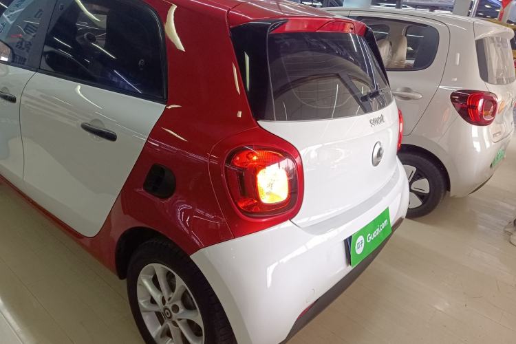 Used  forfour 2016 1.0L 52 kW Dynamic Edition
