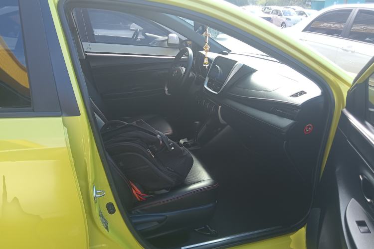 Used Toyota YARiS L 2016 Revised 1.5E CVT Charming Edition