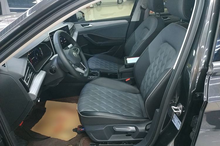 Used Volkswagen Sagitar 2024 300TSI DSG Excellence Edition