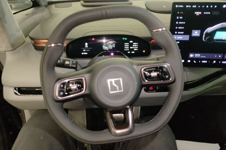 Used Zeekr MIX 2025 Long-Range Intelligent Driving Edition
