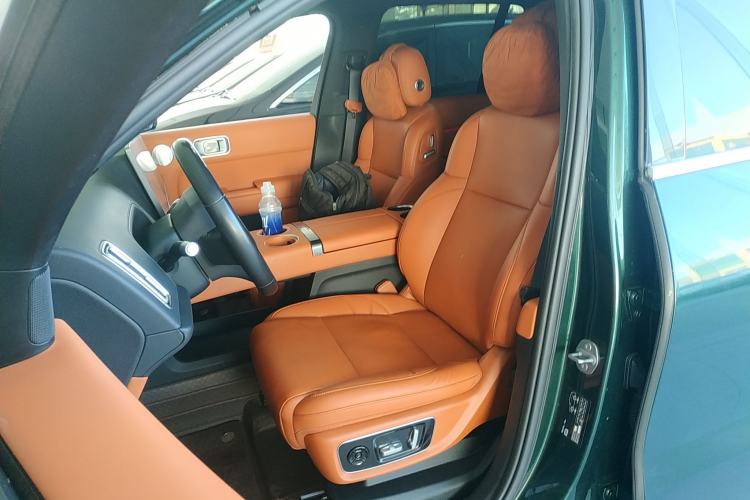 Used Li Auto L8 2023 Pro Model