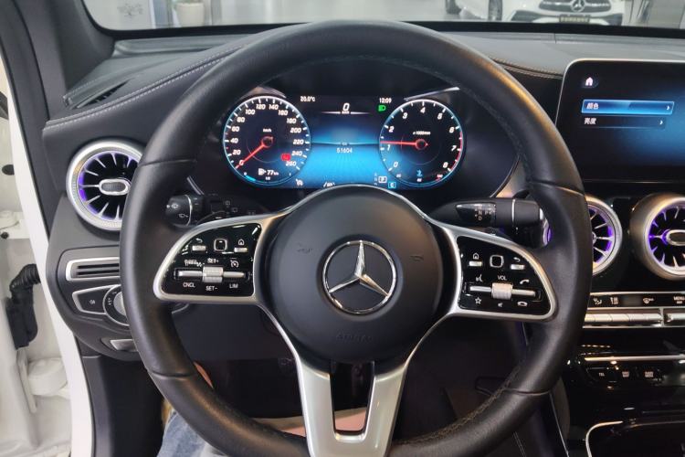 Used Mercedes-Benz GLC 2021 GLC 300 L 4MATIC Dynamic Model