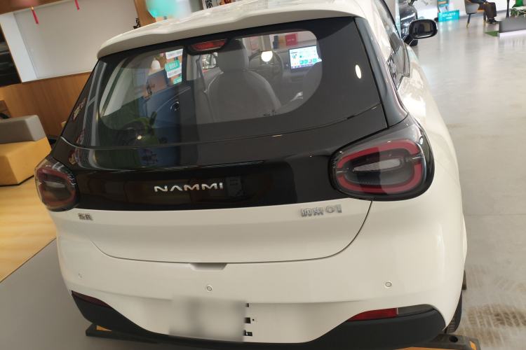 Used Dongfeng NAMMI 01 
