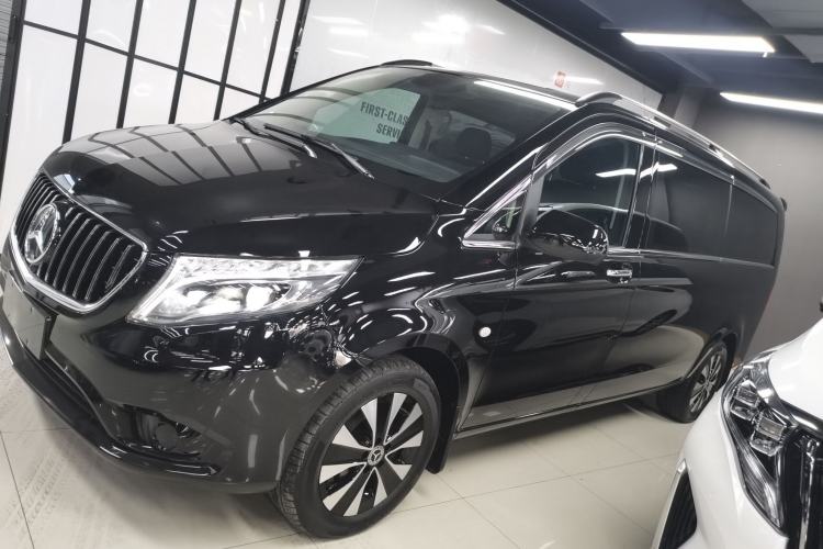 Used Mercedes-Benz Vito 2023 2.0T Elite Version 7 Seats
