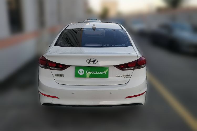 Used Hyundai Elantra 2016 1.6L Automatic ZhiXuan – Elite Version
