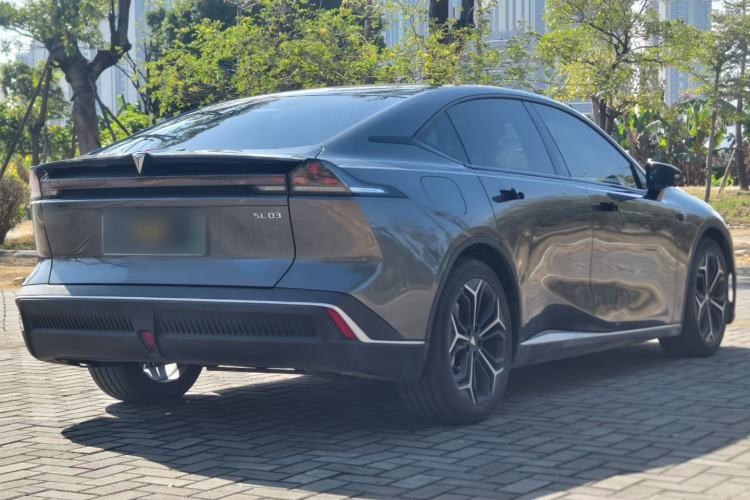 Used  SL03 2023 200Max Range-Extended Version
