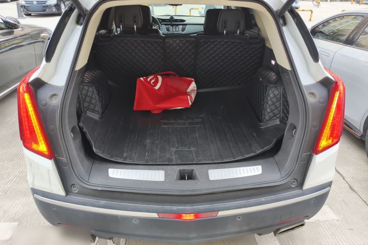 Used Cadillac XT5 2018 28T Four-Wheel Drive Luxury Model
