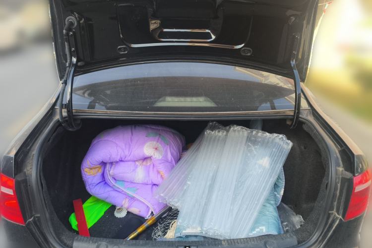 Used Volkswagen Lavida 2013 Restyled Classic 1.6L Manual Comfort Edition
