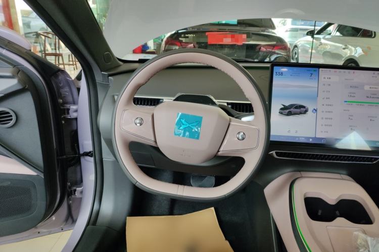 Used XPeng MONA M03 2025 620 Ultra-Long Range Plus
