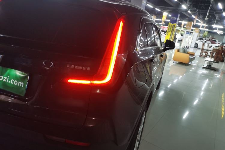 Used Cadillac XT4 2021 28T Two-Wheel Drive Tech Edition