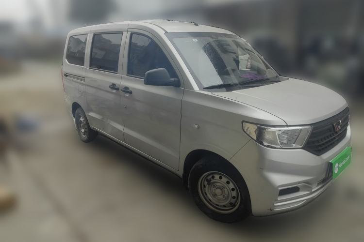Used Wuling Hongguang V 2022 1.5L Jingqu Edition Electric-Assist LAR
