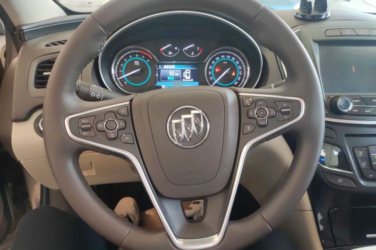 Used Buick Regal 2015 2.0L Elite Fashion Edition
