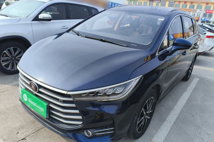 Used BYD Song MAX 2018 1.5T Manual Smart Connect Luxury 6-Seater