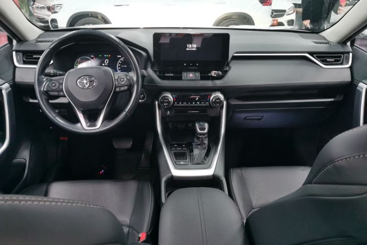 Used Toyota Wildlander 2023 Dual-Motor 2.5L E-CVT Two-Wheel Drive Luxury PLUS Edition