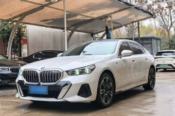Used BMW 5 Series 2024 525Li M Sport Package
