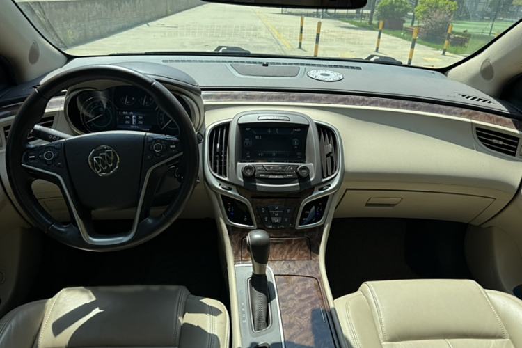 Used Buick LaCrosse 2013 2.4L SIDI Leading Comfort Version
