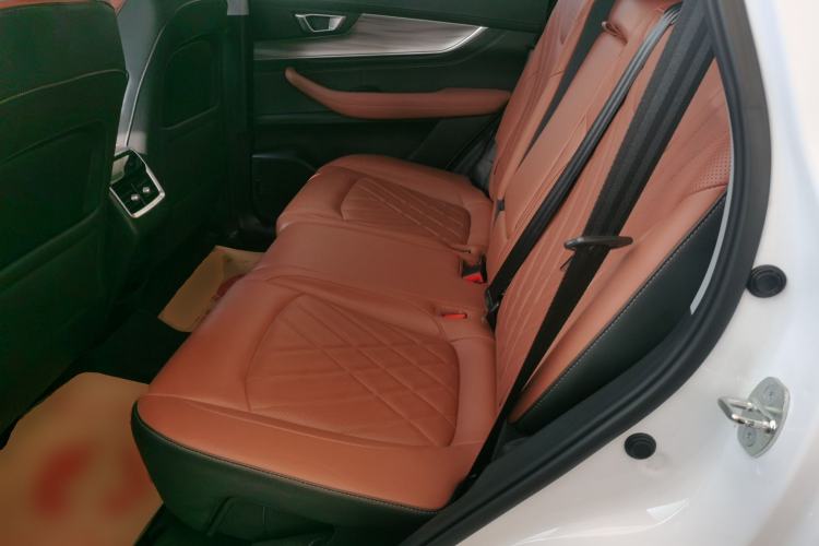 Used Chery Tiggo 8 PLUS 2022 290TGDI DCT Luxury Edition+
