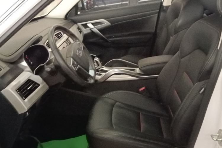 Used Geely Auto Emgrand X7 Sport 2020 1.8TD DCT Two-Wheel Drive Smart Connect 4G-Enabled Version