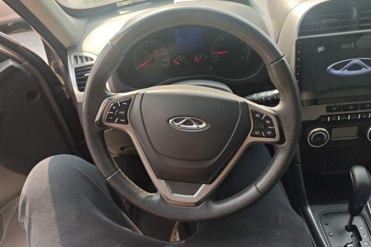 Used Chery Tiggo 3 2015 1.6L CVT ZhiShang Commemorative Edition
