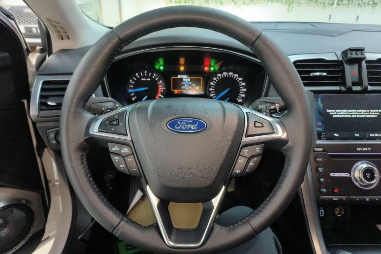 Used Ford Mondeo 2018 EcoBoost 200 Smart Control Fashion Model China V Standard