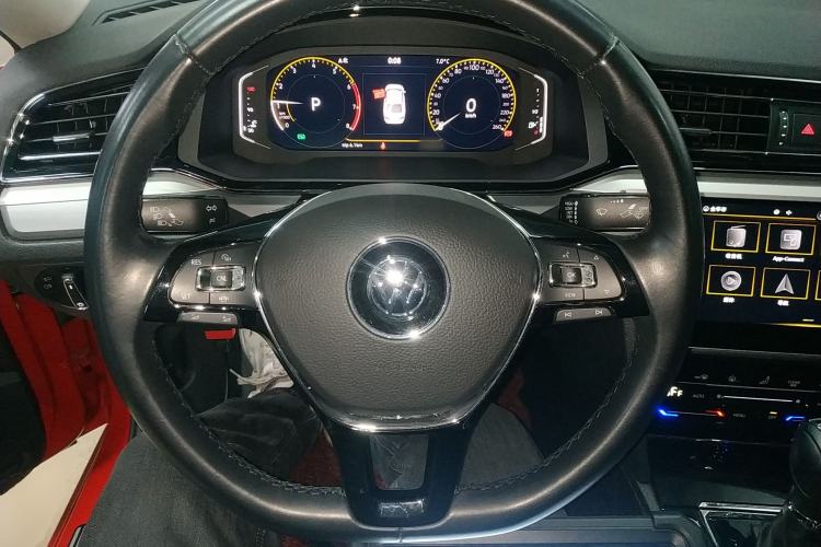 Used Volkswagen Lamando 2021 280TSI DSG Comfort Edition
