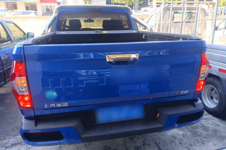 Used SAIC MAXUS T70 2021 2.0T Diesel Automatic 4x4 Elite Version with Long Bed and High Ground Clearance
