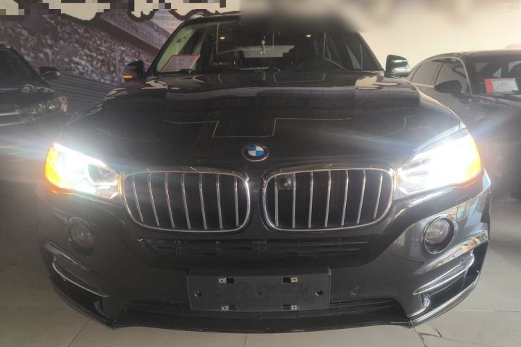 Used BMW X5 2018 xDrive28i
