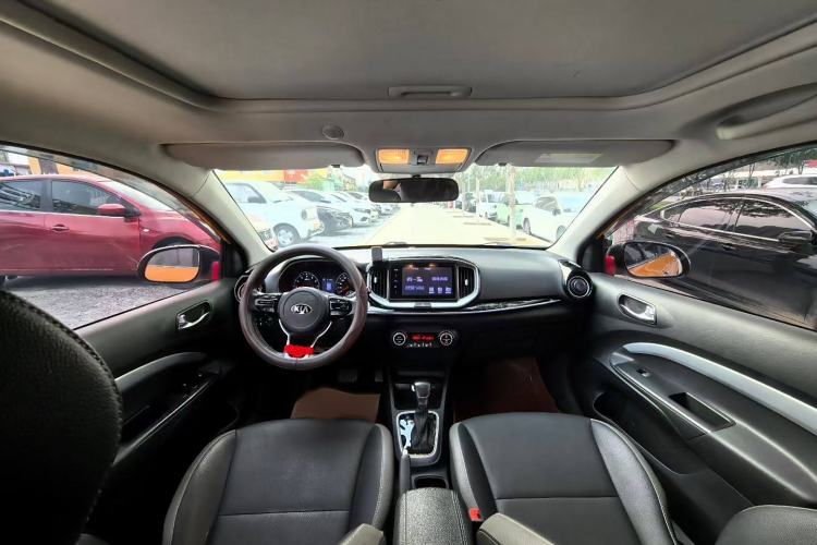 Used Kia Stonic 2019 1.4L Automatic Fun Edition China VI
