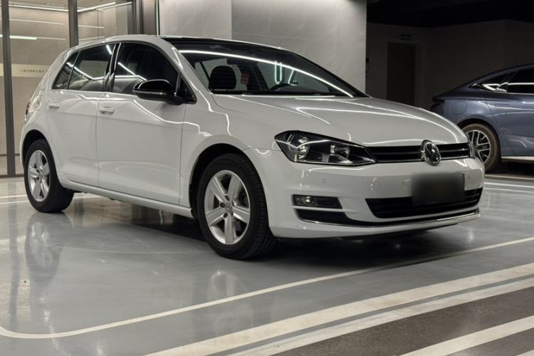 Used Volkswagen Golf 2017 230TSI Automatic Comfort Edition – Celebrating Milestone of One Million Units
