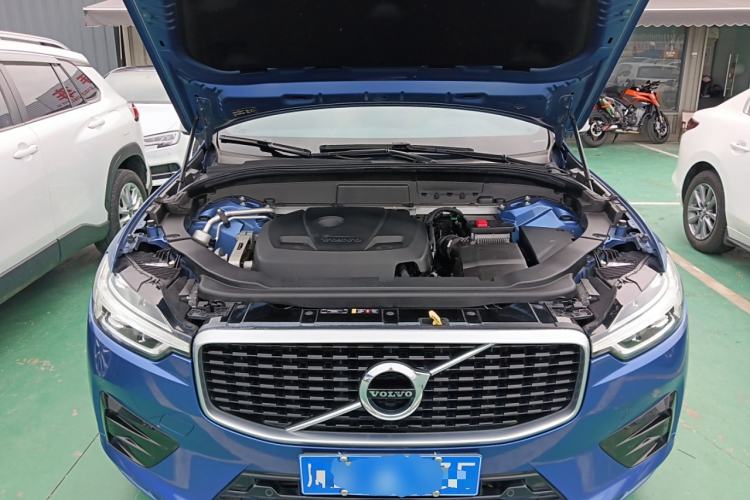 Used Volvo XC60 2019 T5 4x4 Smart & Dynamic Sport Edition China VI Standard
