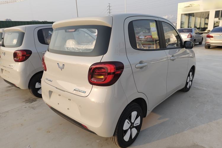 Used Wuling Hongguang MINIEV 2025 Four-Door Version Advanced Edition
