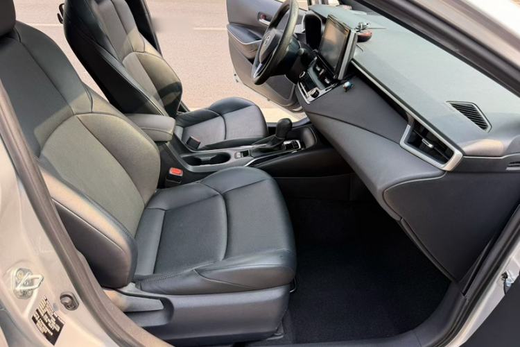 Used Toyota Levin 2021 185T CVT Luxury Edition
