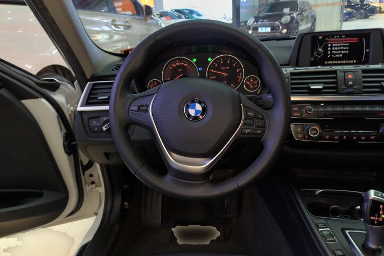Used BMW 3 Series 2017 320Li Fashion Model
