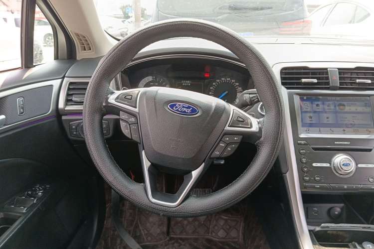 Used Ford Mondeo 2017 EcoBoost 200 Stylish Model
