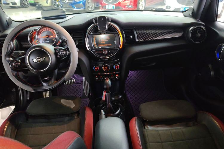 Used  MINI 2017 2.0T COOPER S Racing Enthusiast Five-Door Edition
