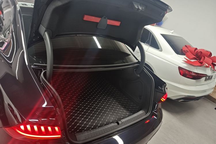 Used Audi A7L 2024 45 TFSI quattro S-line Black Warrior Edition
