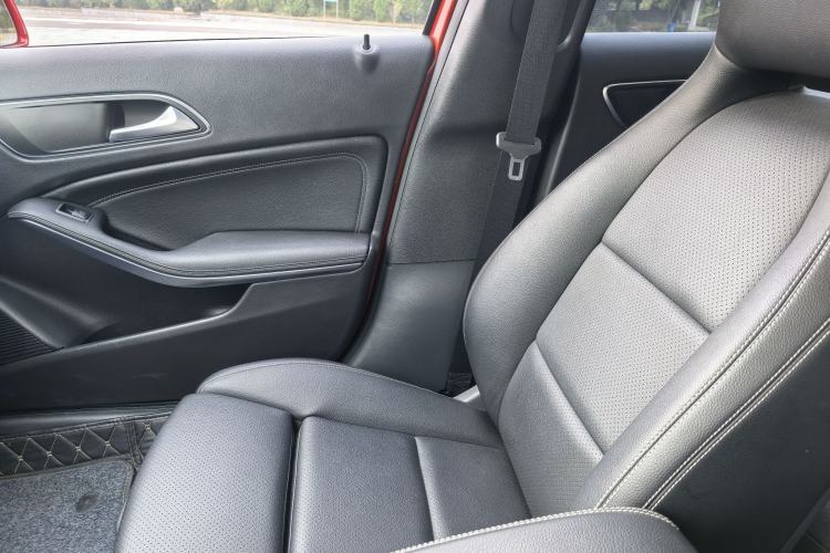 Used Mercedes-Benz GLA 2018 GLA 200 Fashion Model