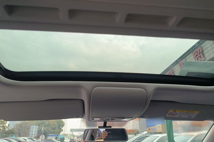 Used Volkswagen Polo 2016 1.6L Automatic Comfort Model