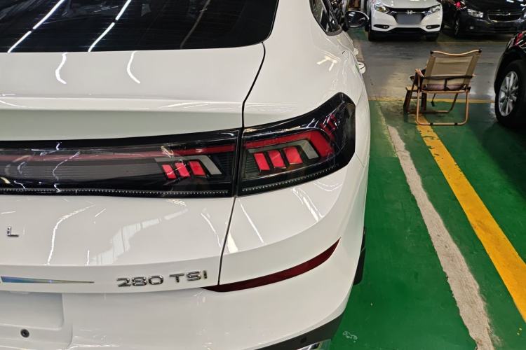 Used Volkswagen Lamando 2024 Lavida L 280TSI DSG Spicy Edition
