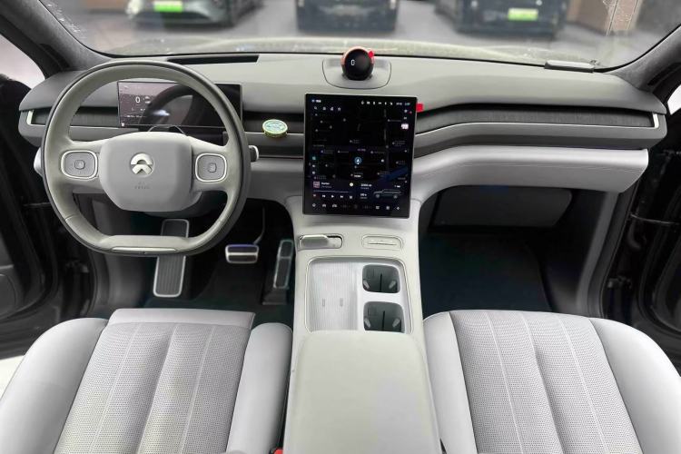 Used Nio ES8 2024 100kWh Signature Edition
