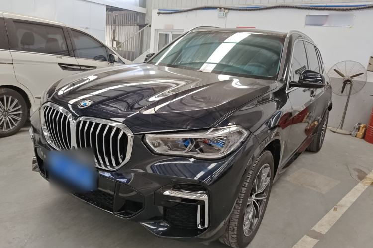 Used BMW X5 2022 Restyled xDrive 30Li Luxury Version M Sport Package