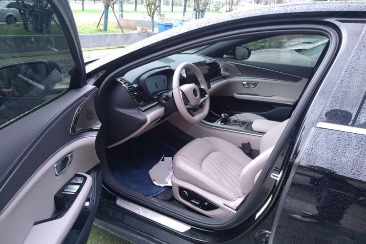 Used BYD Han 2025 DM-i Intelligent Driving Edition 125KM LiDAR Flagship Model
